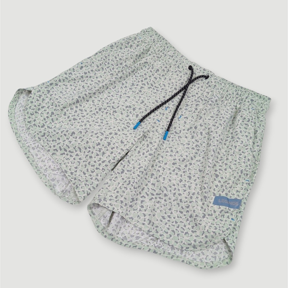 Legends Luka Shorts Mens Small 7" Inseam Lined Green Leopard Print Athletic